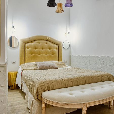 Отель Mini Loft Capocci - Rione Monti Рим Экстерьер фото
