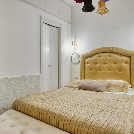 Отель Mini Loft Capocci - Rione Monti Рим Экстерьер фото
