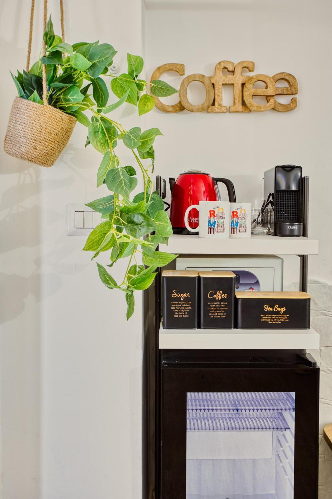 Отель Mini Loft Capocci - Rione Monti Рим Экстерьер фото
